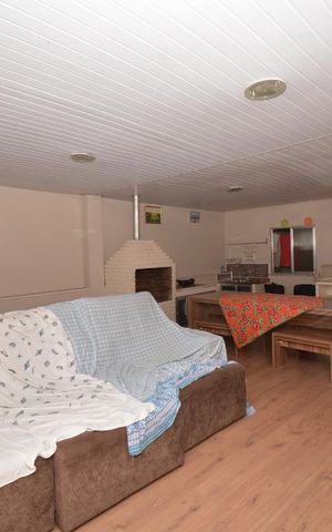 Casa à venda com 240m², 3 quartos e 2 vagasTerraço - Churrasqueira