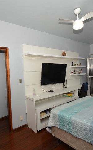 Casa à venda com 240m², 3 quartos e 2 vagasSuíte 1