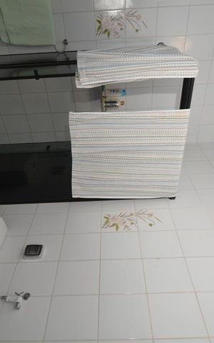 Casa à venda com 240m², 3 quartos e 2 vagasBanheiro da Suíte 1