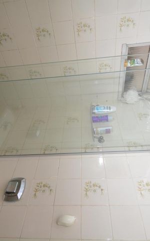 Casa à venda com 240m², 3 quartos e 2 vagasBanheiro da Suíte 3
