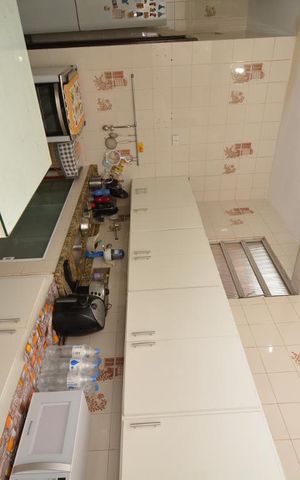 Casa à venda com 240m², 3 quartos e 2 vagasCozinha