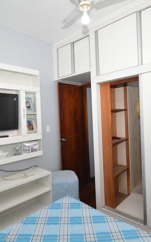 Casa à venda com 240m², 3 quartos e 2 vagasSuíte 2