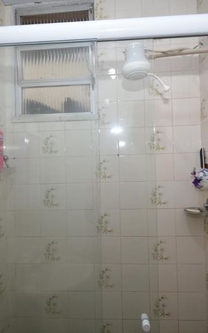 Casa à venda com 240m², 3 quartos e 2 vagasBanheiro da suíte 2
