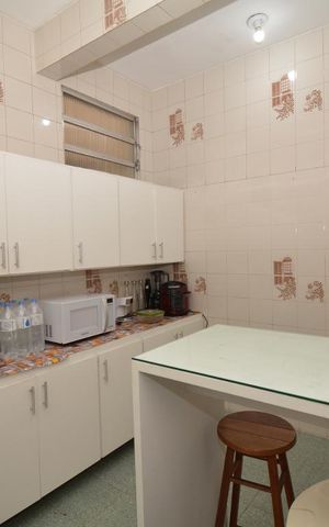 Casa à venda com 240m², 3 quartos e 2 vagasCozinha