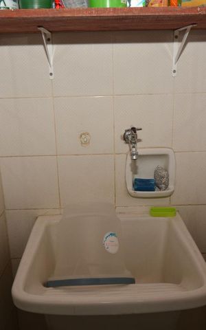 Casa à venda com 240m², 3 quartos e 2 vagasÁrea de Serviço