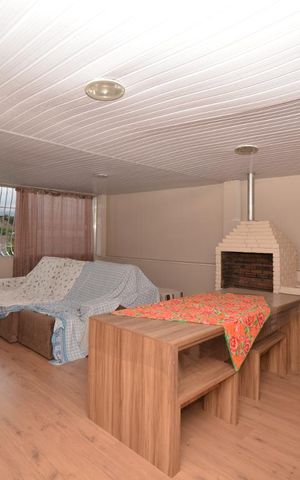 Casa à venda com 240m², 3 quartos e 2 vagasTerraço - Churrasqueira