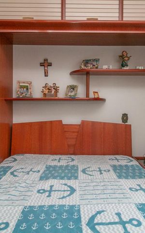Apartamento à venda com 150m², 3 quartos e 3 vagas Apartamento à venda com 150m², 3 quartos e 3 vagasSuíte