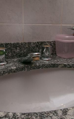 Apartamento à venda com 150m², 3 quartos e 3 vagas Apartamento à venda com 150m², 3 quartos e 3 vagasBanheiro