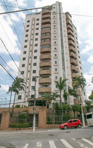 Apartamento à venda com 150m², 3 quartos e 3 vagas Apartamento à venda com 150m², 3 quartos e 3 vagasFachada