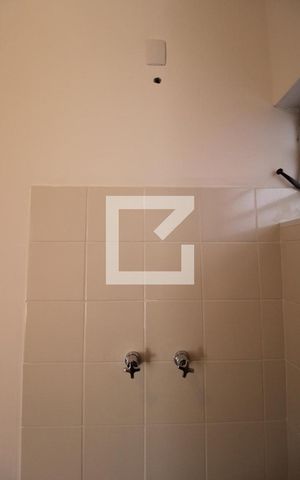 Casa à venda com 323m², 3 quartos e 4 vagasBanheiro da Suíte 1