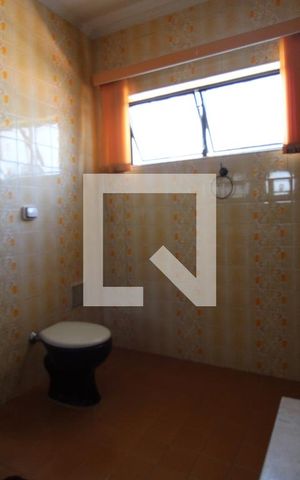 Casa à venda com 323m², 3 quartos e 4 vagasBanheiro da Suíte 3
