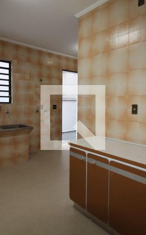 Casa à venda com 323m², 3 quartos e 4 vagasÁrea de Serviço