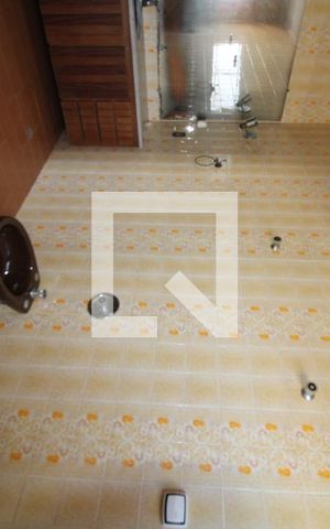 Casa à venda com 323m², 3 quartos e 4 vagasBanheiro da Suíte 3