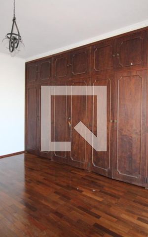Casa à venda com 323m², 3 quartos e 4 vagasQuarto 3 (suíte master)
