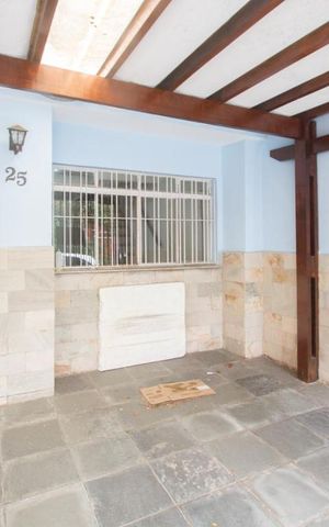 Casa para alugar com 118m², 4 quartos e 1 vagaGaragem