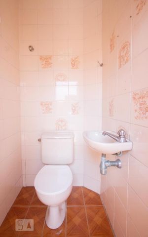 Casa para alugar com 118m², 4 quartos e 1 vagaBanheiro de Serviço