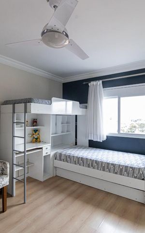Casa de condomínio à venda com 399m², 4 quartos e 8 vagas Casa de condomínio à venda com 399m², 4 quartos e 8 vagasSuite 1