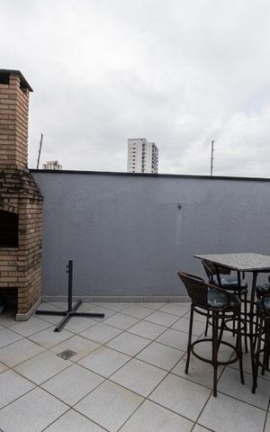 Casa de condomínio à venda com 399m², 4 quartos e 8 vagas Casa de condomínio à venda com 399m², 4 quartos e 8 vagasÁrea comum - Churrasqueira
