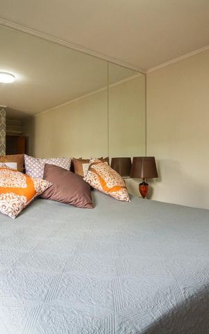 Casa à venda com 280m², 3 quartos e 2 vagas Casa à venda com 280m², 3 quartos e 2 vagasSuíte