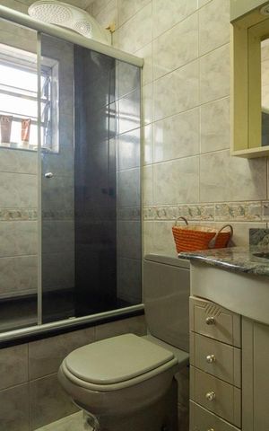 Casa à venda com 280m², 3 quartos e 2 vagas Casa à venda com 280m², 3 quartos e 2 vagasBanheiro da Suíte