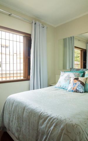 Casa à venda com 280m², 3 quartos e 2 vagas Casa à venda com 280m², 3 quartos e 2 vagasQuarto 1