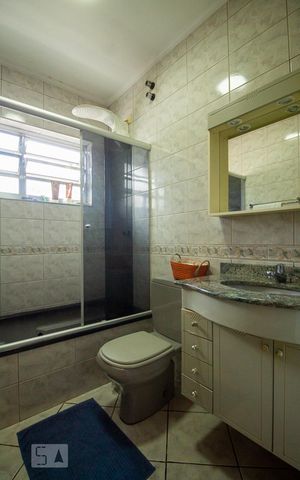 Casa à venda com 280m², 3 quartos e 2 vagas Casa à venda com 280m², 3 quartos e 2 vagasBanheiro da Suíte