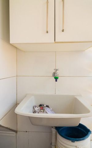 Casa à venda com 280m², 3 quartos e 2 vagas Casa à venda com 280m², 3 quartos e 2 vagasLavanderia