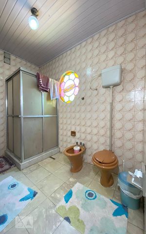 Casa à venda com 180m², 3 quartos e 1 vagaBanheiro da Suíte