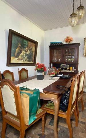 Casa à venda com 180m², 3 quartos e 1 vagaSala