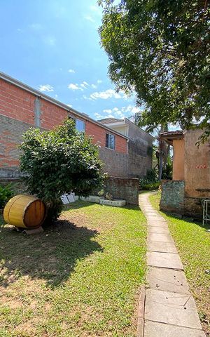 Casa à venda com 180m², 3 quartos e 1 vagaJardim