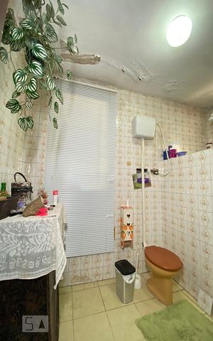 Casa à venda com 180m², 3 quartos e 1 vagaBanhei 2
