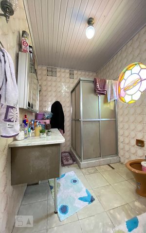 Casa à venda com 180m², 3 quartos e 1 vagaBanheiro da Suíte