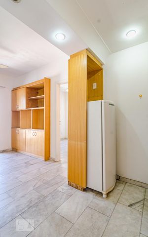 Apartamento à venda com 36m², 1 quarto e 1 vaga Apartamento à venda com 36m², 1 quarto e 1 vagaCozinha