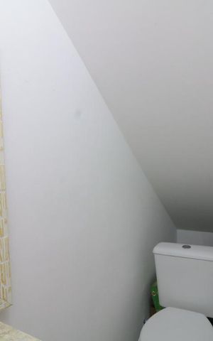 Casa à venda com 79m², 2 quartos e 1 vagaLavabo