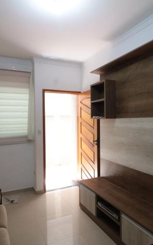 Casa à venda com 79m², 2 quartos e 1 vagaSala