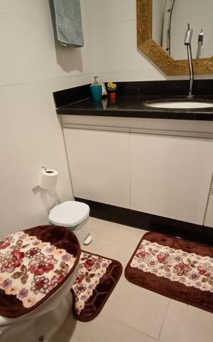 Casa de condomínio à venda com 240m², 3 quartos e sem vaga Casa de condomínio à venda com 240m², 3 quartos e sem vagaLavabo
