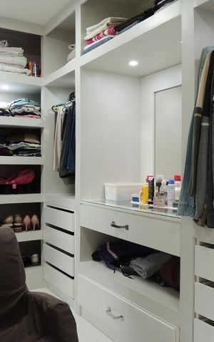 Casa de condomínio à venda com 240m², 3 quartos e sem vagaCloset do quarto 2