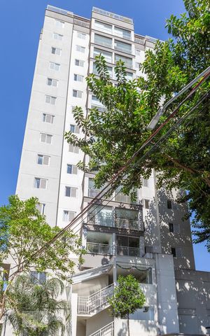 Apartamento à venda com 75m², 2 quartos e 1 vagaFachada