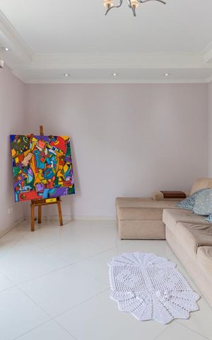 Casa à venda com 220m², 3 quartos e 5 vagasSala