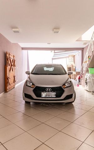 Casa à venda com 220m², 3 quartos e 5 vagasQuintal - Garagem
