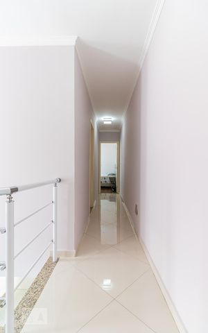 Casa à venda com 220m², 3 quartos e 5 vagasCorredor dos Quartos