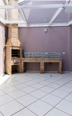 Casa à venda com 220m², 3 quartos e 5 vagasQuintal - Churrasqueira