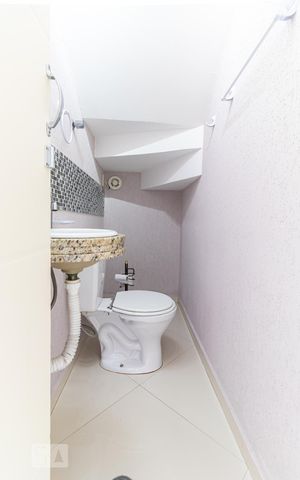 Casa à venda com 220m², 3 quartos e 5 vagasLavabo