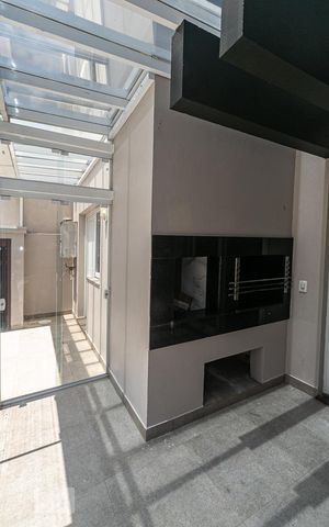 Casa de condomínio à venda com 146m², 3 quartos e 2 vagas Casa de condomínio à venda com 146m², 3 quartos e 2 vagasÁrea Externa