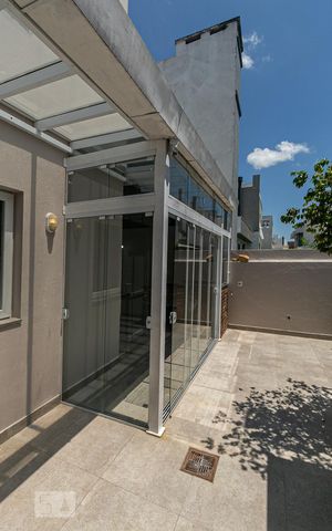 Casa de condomínio à venda com 146m², 3 quartos e 2 vagas Casa de condomínio à venda com 146m², 3 quartos e 2 vagasÁrea Externa