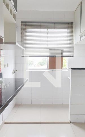 Apartamento à venda com 52m², 2 quartos e 1 vaga Apartamento à venda com 52m², 2 quartos e 1 vagaCozinha e Área de Serviço