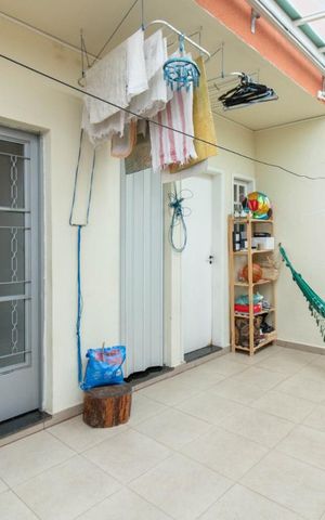 Casa de condomínio à venda com 107m², 3 quartos e 2 vagas Casa de condomínio à venda com 107m², 3 quartos e 2 vagasÁrea Externa