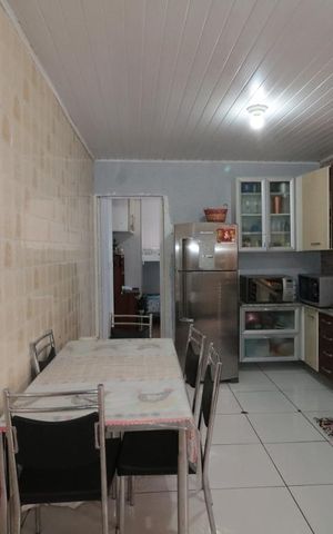 Casa à venda com 200m², 4 quartos e 4 vagasCozinha