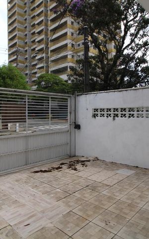 Casa para alugar com 180m², 3 quartos e 2 vagasGaragem