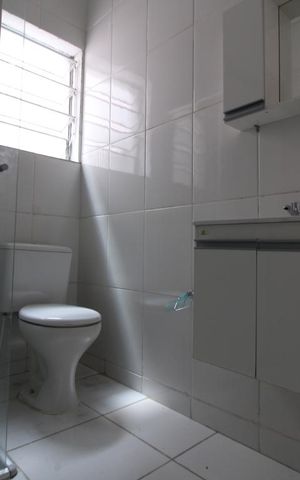 Casa para alugar com 180m², 3 quartos e 2 vagasBanheiro 2
